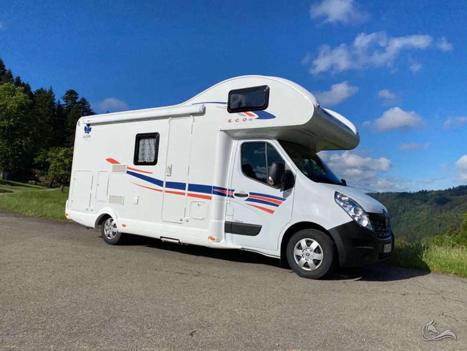 Wohnmobil mit Doppelbetten für den Schwarzwald mieten: Ahorn 680 in Schenkenzell – Wohnmobil mieten in Schenkenzell