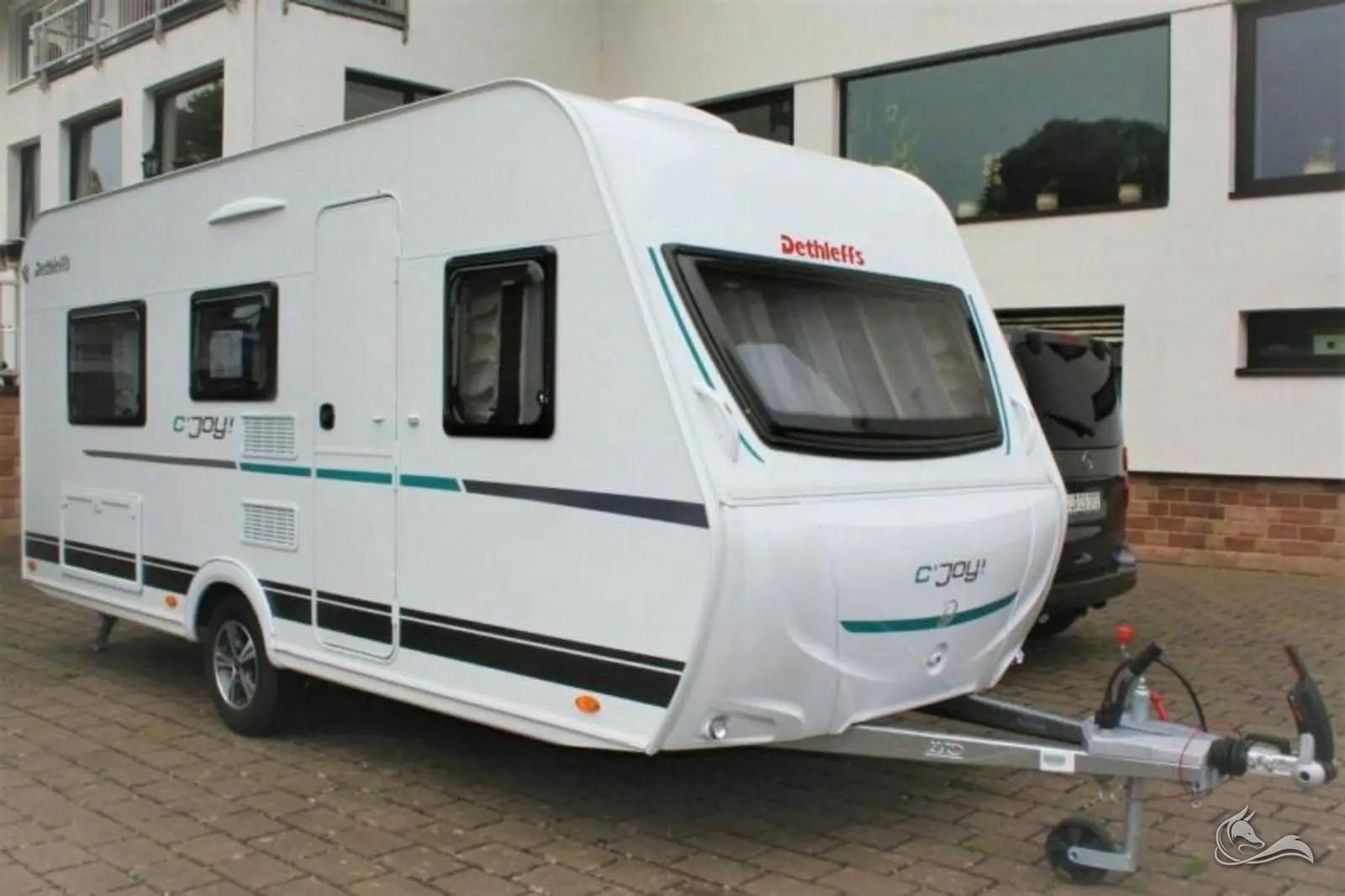 Wohnwagen mit Einzelbetten in Moers mieten: Dethleffs c'joy 460 LE – Wohnmobil mieten in Moers