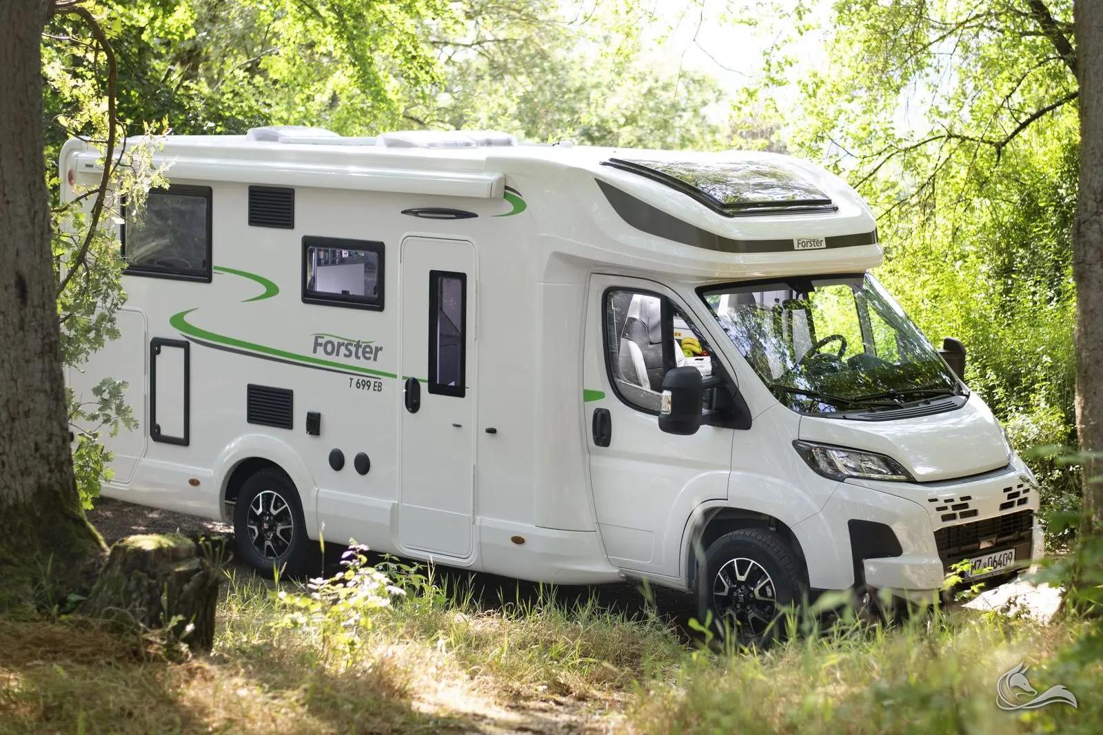 Wohnmobil mit Automatik mieten im Pohle: Forster T699EB  (Modell 2026) – Wohnmobil mieten in Pohle
