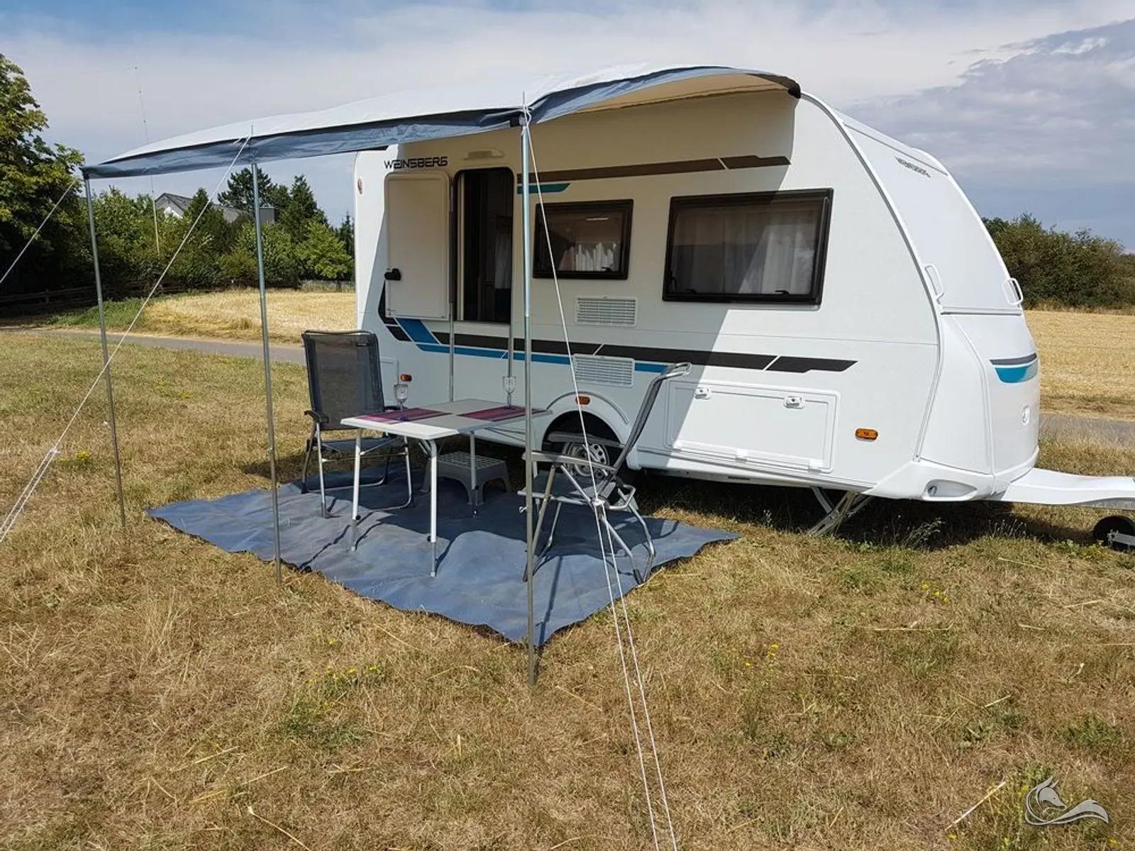 Kleinen Wohnwagen im Vogelsberg mieten: Weinsberg 390QD in Lauterbach – Wohnmobil mieten in Lauterbach