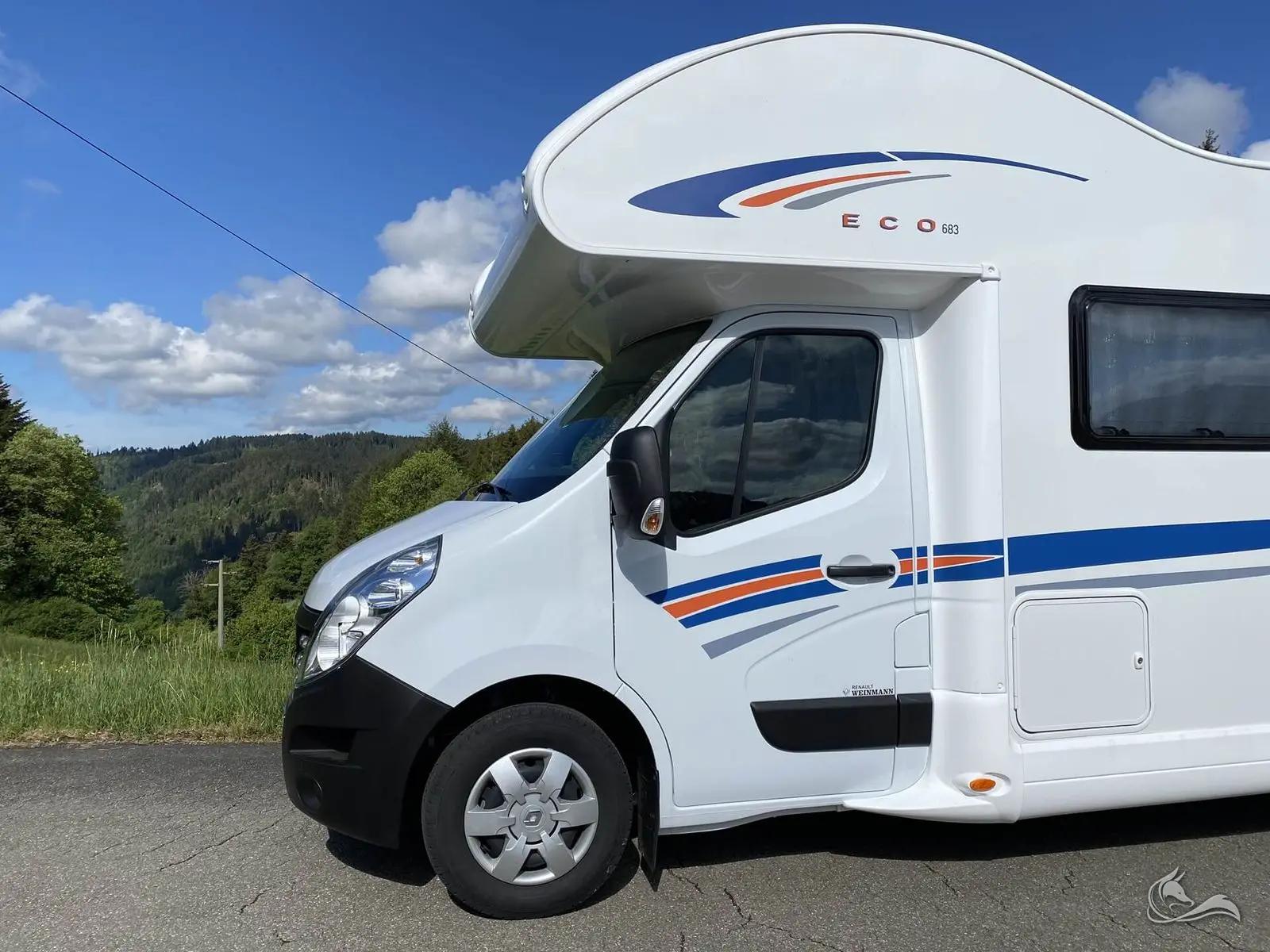 Wohnmobil mit großen Betten für den Schwarzwald mieten: Ahorn 680 in Schenkenzell – Wohnmobil mieten in Schenkenzell