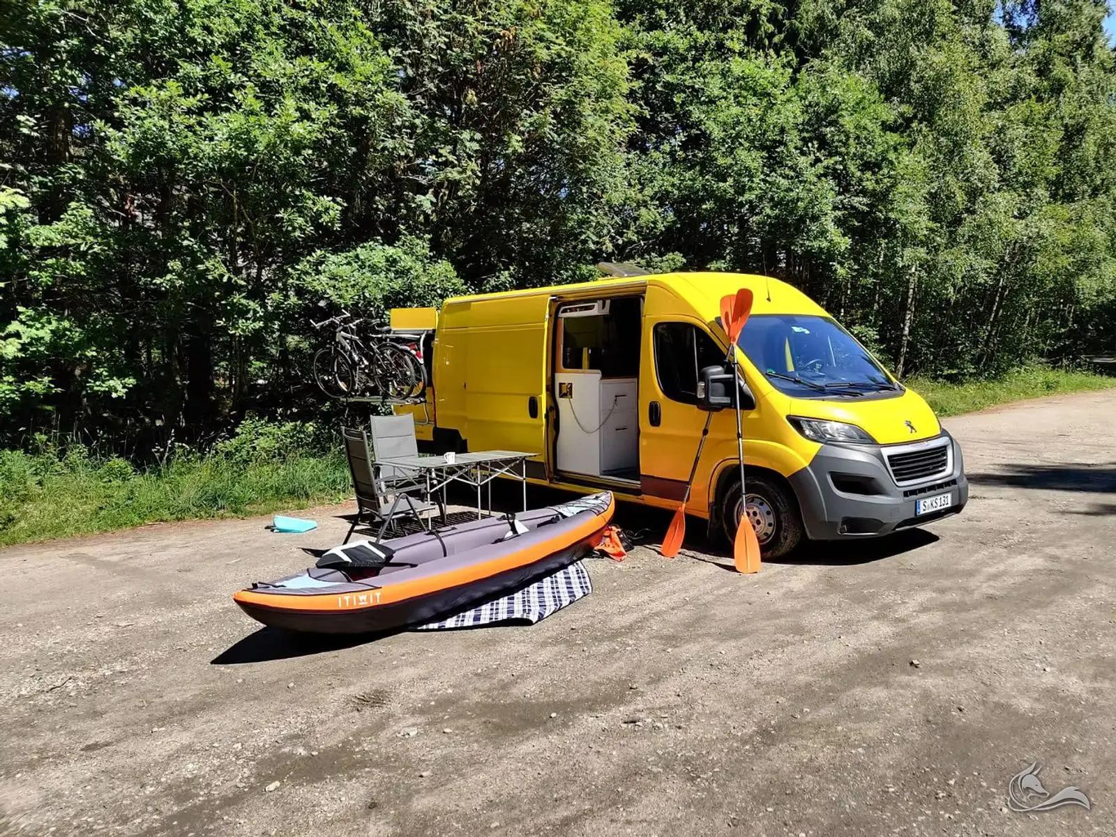 Selbstausbau „Lambo“ Camper in Wendlingen am Neckar mieten  – Wohnmobil mieten in Wendlingen am Neckar