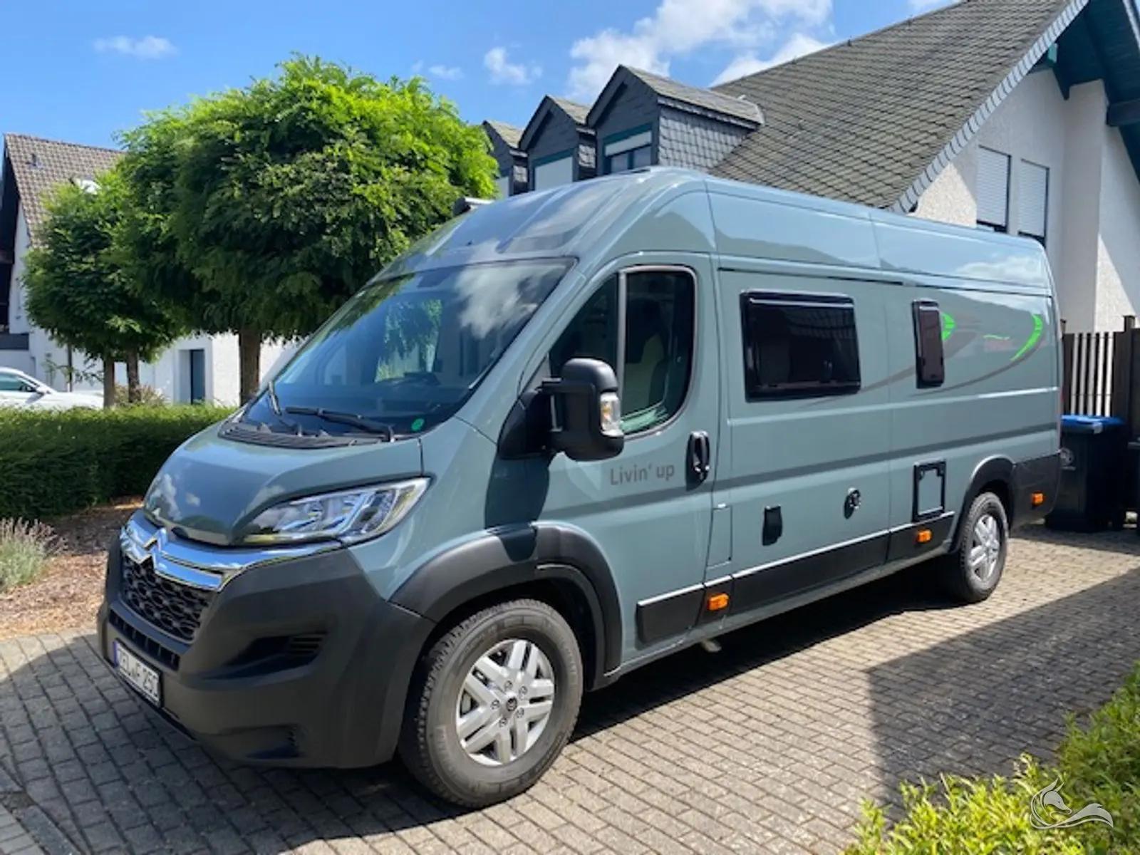 Großer Kastenwagen mit Einzelbetten für Eifel & Mosel mieten: Forster V 636 EB in Kaisersesch. – Wohnmobil mieten in Kaisersesch