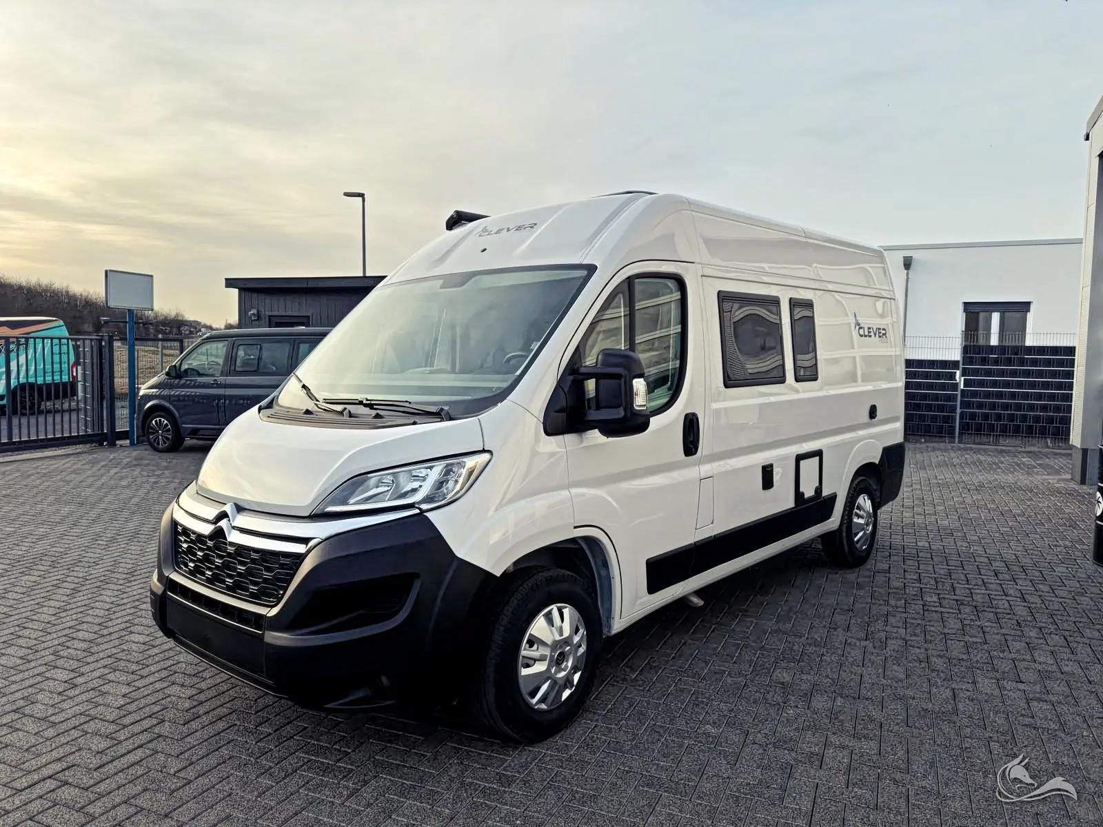 Günstigen City-Camper in Moers mieten: Clever Drive 540 – Wohnmobil mieten in Moers