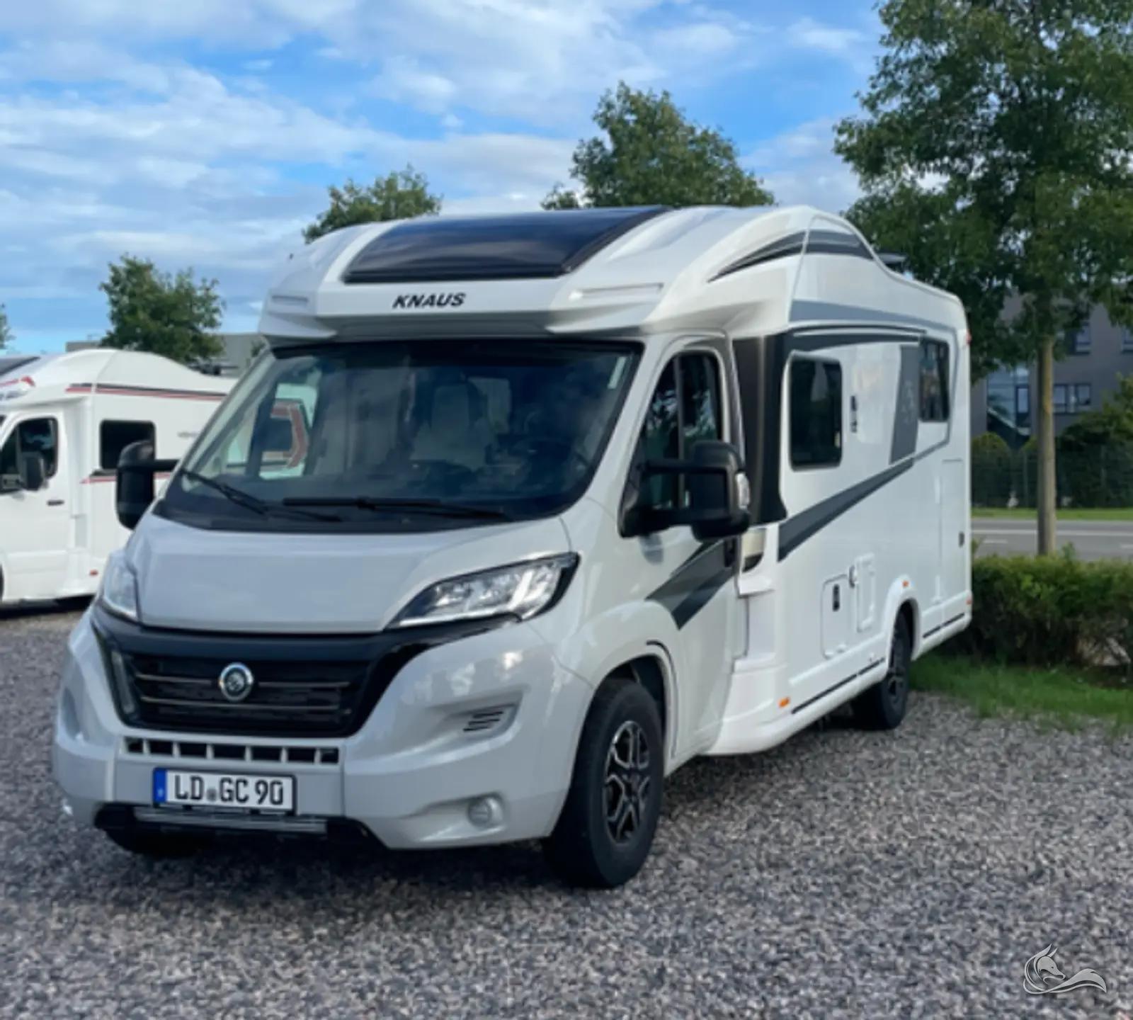 Sondermodell in der Pfalz mieten: Knaus Sky Wave "60 Years" in Landau – Wohnmobil mieten in Landau in der Pfalz
