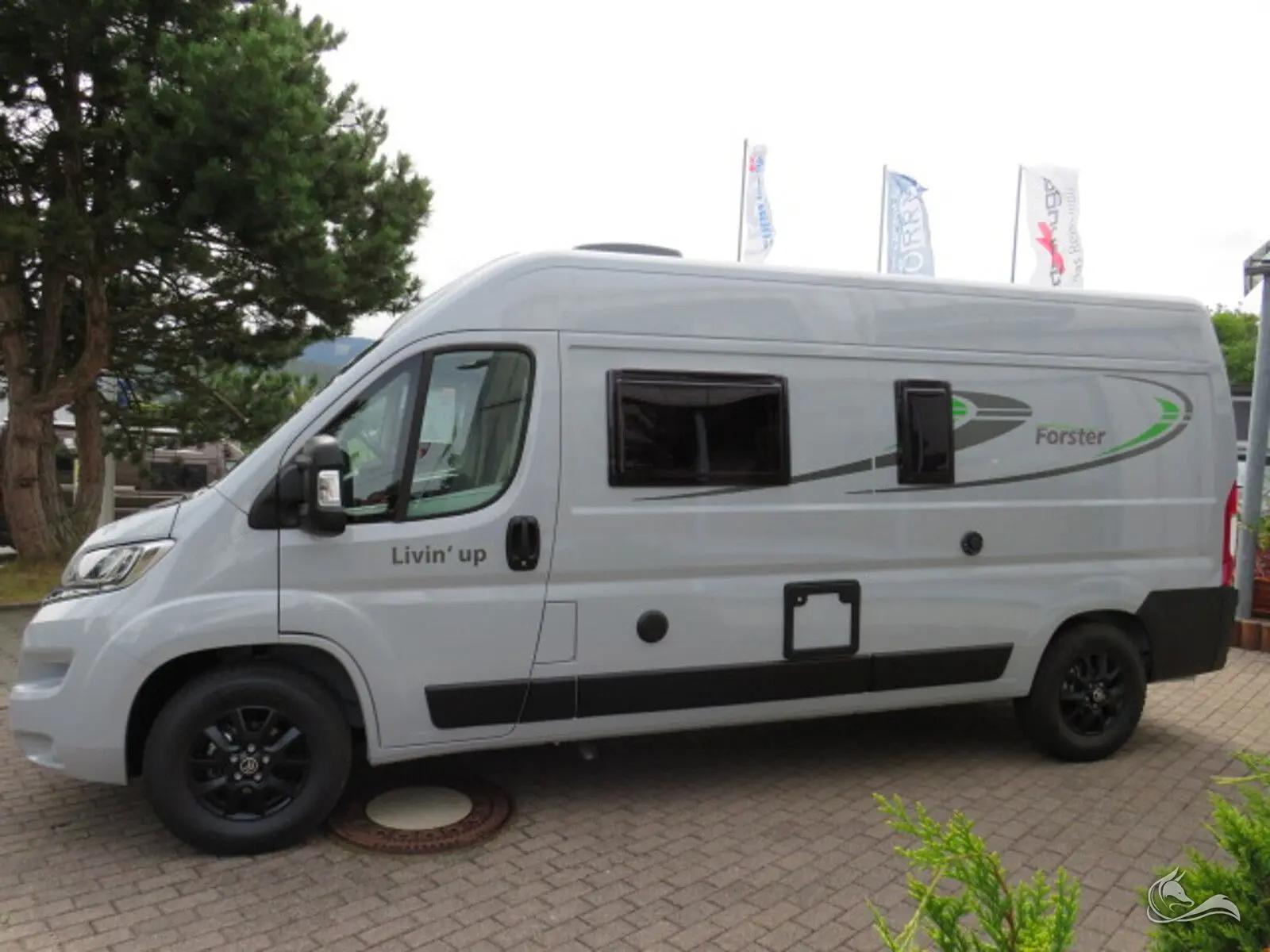 Kastenwagen mit Einzelbetten in Moers mieten: Forster V 599 EBL – Wohnmobil mieten in Moers