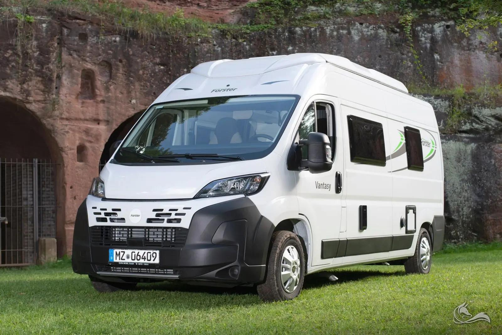 Kastenwagen mit Automatikgetriebe bei Bremen mieten: Forster V 599 VBL in Achim – Wohnmobil mieten in Achim