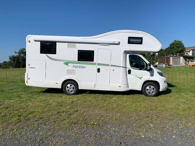 Wohnmobil mieten in Höhn, Westerwald - Forster Alkoven 699 livin`up / der perfekte Camper für die Familie