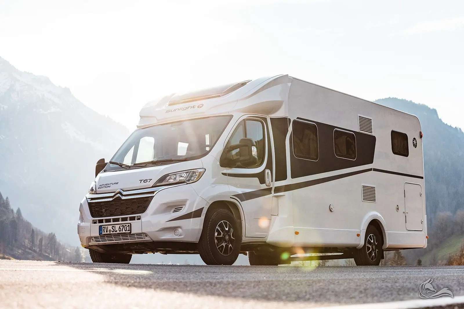 Camper Sunlight T67 mit langen Betten mieten bei Koblenz/Limburg  – Wohnmobil mieten in Laurenburg