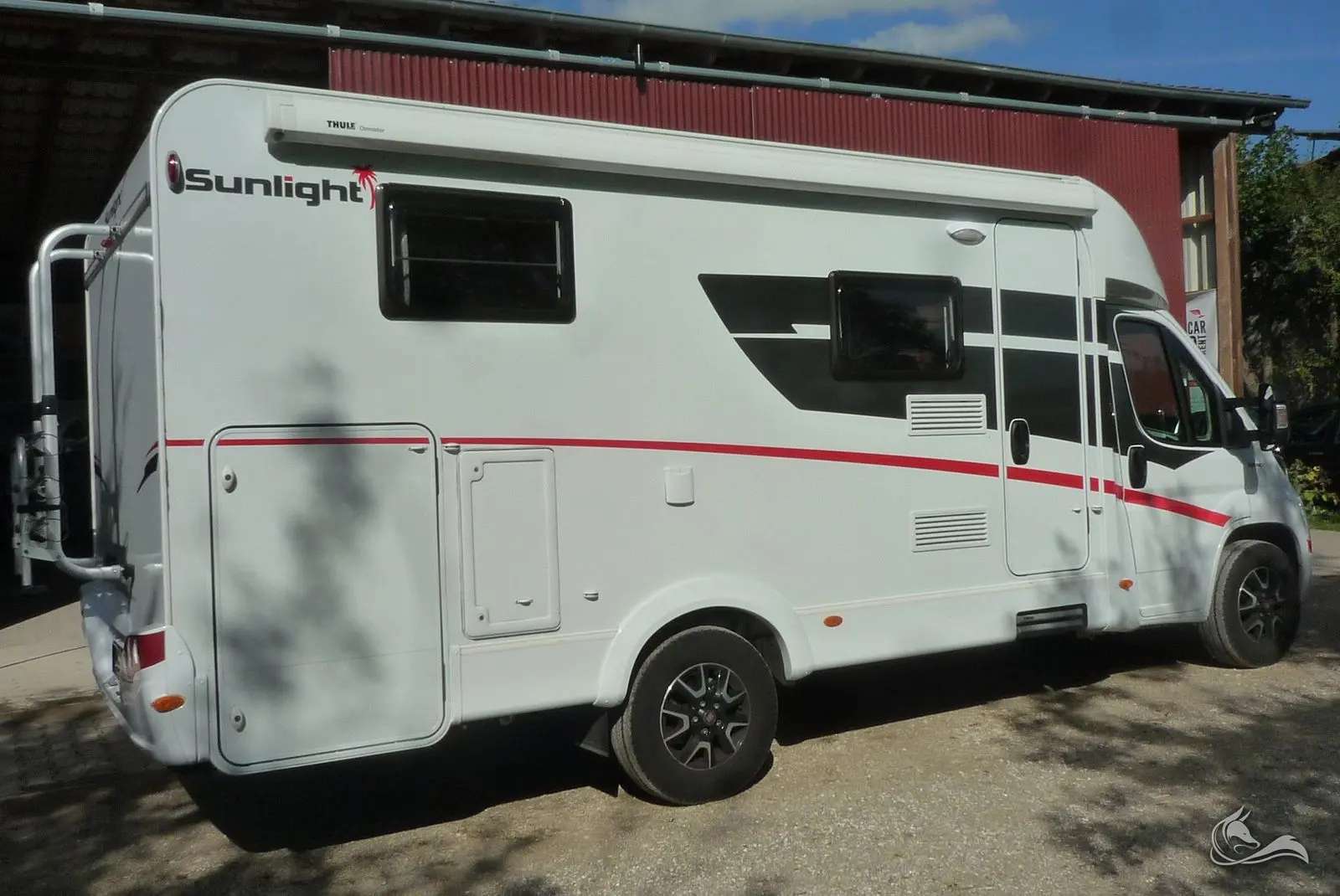 Teilintegriertes Wohnmobil in Weißenhorn mieten – Sunlight V66 – Wohnmobil mieten in Weißenhorn