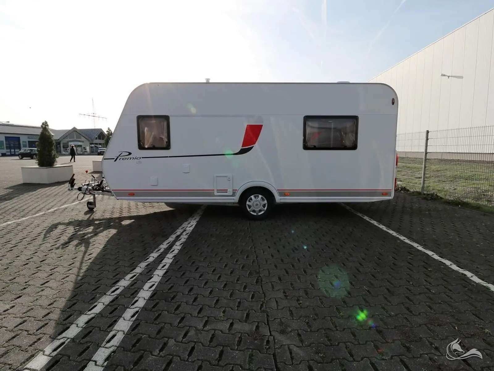 Leichter Wohnwagen für Einsteiger am Niederrhein mieten: Bürstner Premio Life 480 TL in Neukirchen-Vluyn – Wohnmobil mieten in Neukirchen-Vluyn