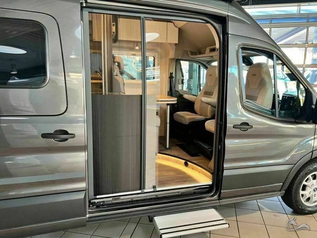 LMC INNOVAN CAMPER WOHNMOBIL -All-Inclusive - Funktionell, Kompakt und Praktisch