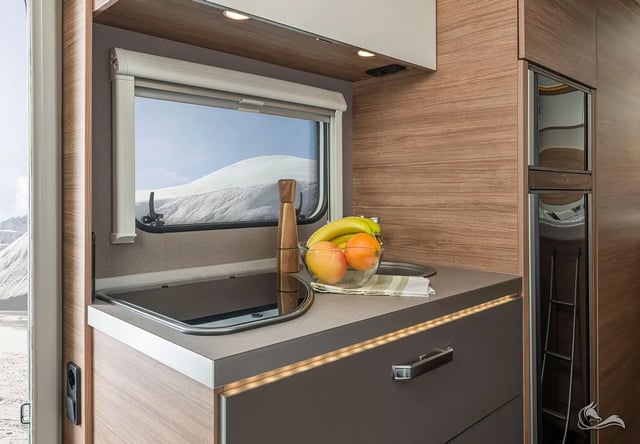 WEINSBERG CaraHome 700 DG | Top Ausstattung: Klimaanlage, Markise, Navigation, Rückfahrkamera, uvm. 