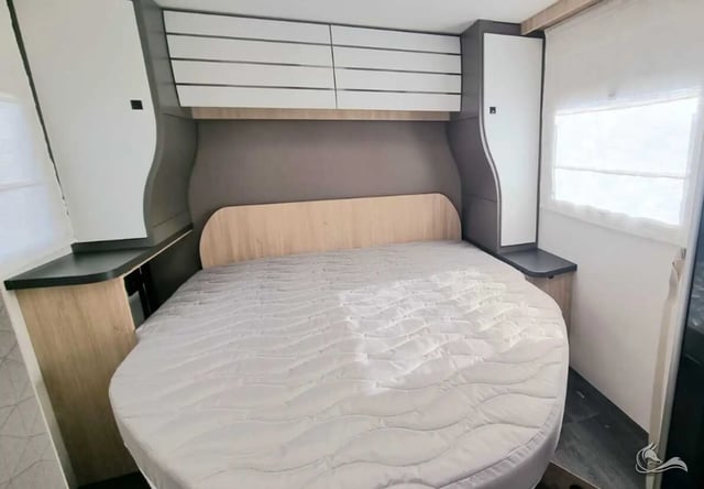 Chausson 648 FirstLine mit Queensbett