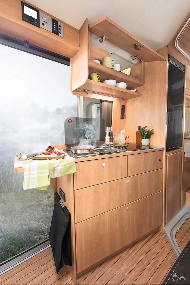  Pössl Roadcruiser mit Autark Paket, AHK uvm.