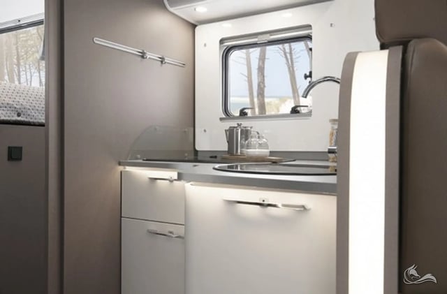 Sunlight T 68 Adventure mit Einzelbetten im Heck 