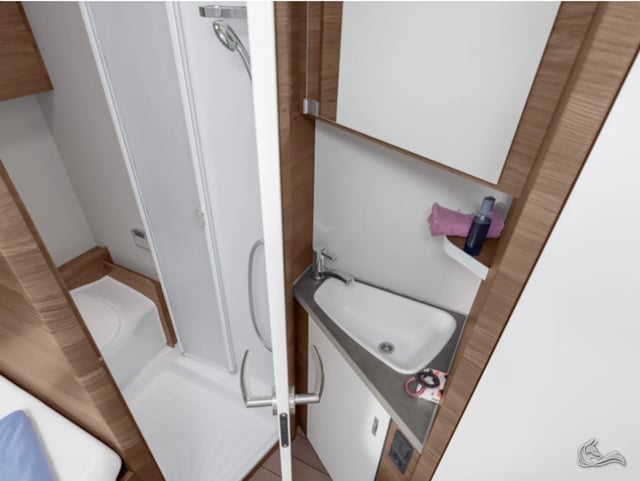 KNAUS SKY WAVE 650 MF 60 YEARS -C1| Top Ausstattung: Aufgelastet, Markise, Navigation, Rückfahrkamera, SAT & TV uvm.  