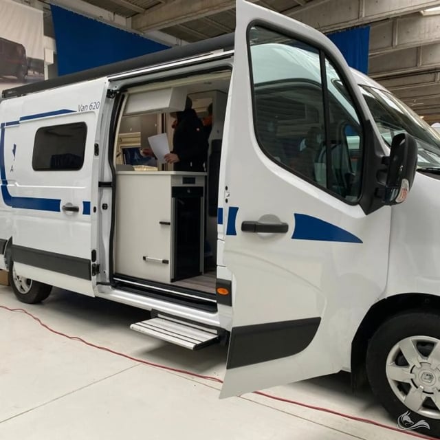 Ahorn Van 620 mit Längstbetten - Vanlife mit Komfort