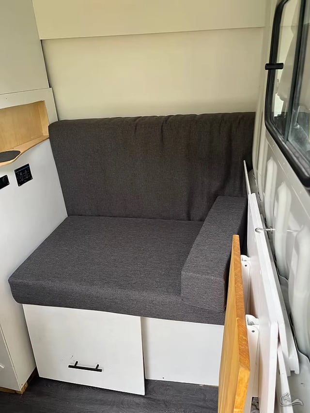 Selbstausbau - Lambo mit Dusche, Toilette, Fahrradträger, Ventilator, Sonnensegel uvm.