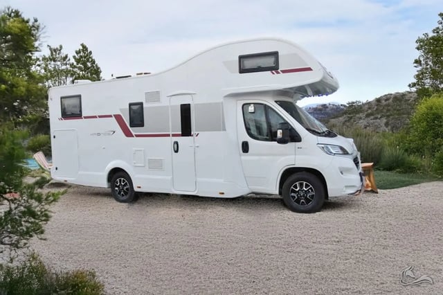 Alkoven Roller Team 284 M Kronos (Automatik) mit Solar, Klima, Entertainmentpaket. 4,4t uvm.