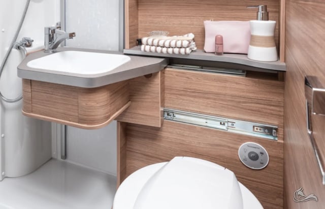 Weinsberg Cara Compact 600 MF Edition Pepper | Top Ausstattung:  Automatik,  Markise, Navigation, Rückfahrkamera, SAT-TV uvm.