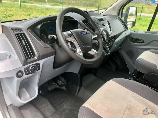 Chausson 758 Titanium VIP Automatik mit sehr guter Grundausstattung 