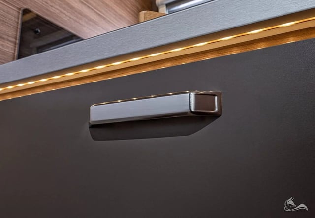 Weinsberg CaraSuite 650 MF -2 | Top Ausstattung:  Automatik, Klimaanlage, Markise, Navigation, Rückfahrkamera, SAT-TV uvm.