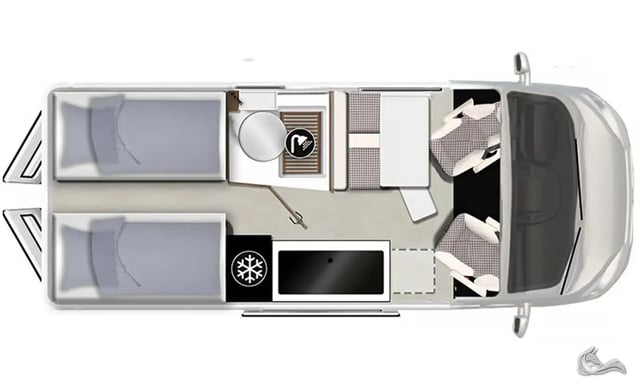 V3 - Van mit Längsbetten (6,36m)