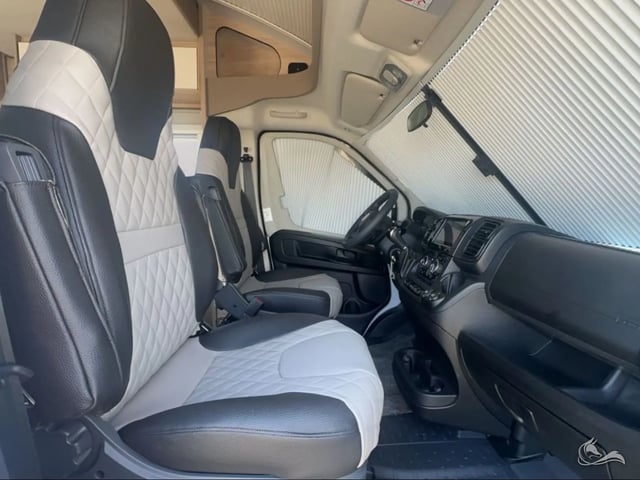 Weinsberg Cara Suite 650  MF| Top Ausstattung:  Automatik, Dachklima,  Markise, Navigation, Rückfahrkamera, TV, AHK uvm. 