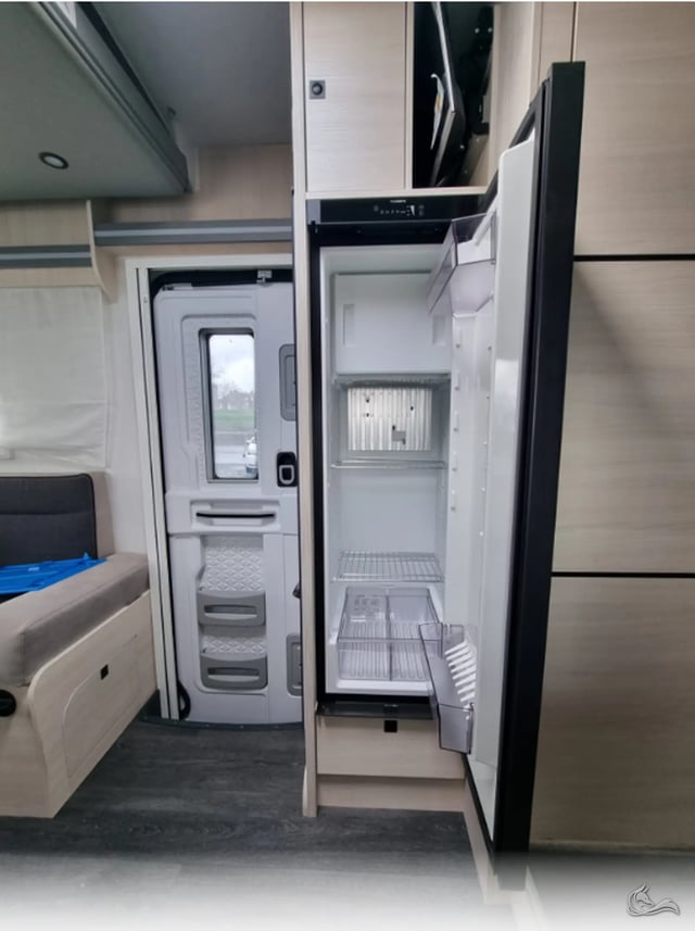 Challenger 380 Graphite Ultimate Automatik WAL033