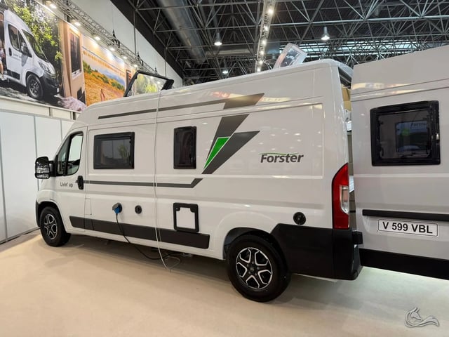 Forster V599VBL  - 26 |Stock- oder Heckbett, Automatik, AHK, Solar uvm. 