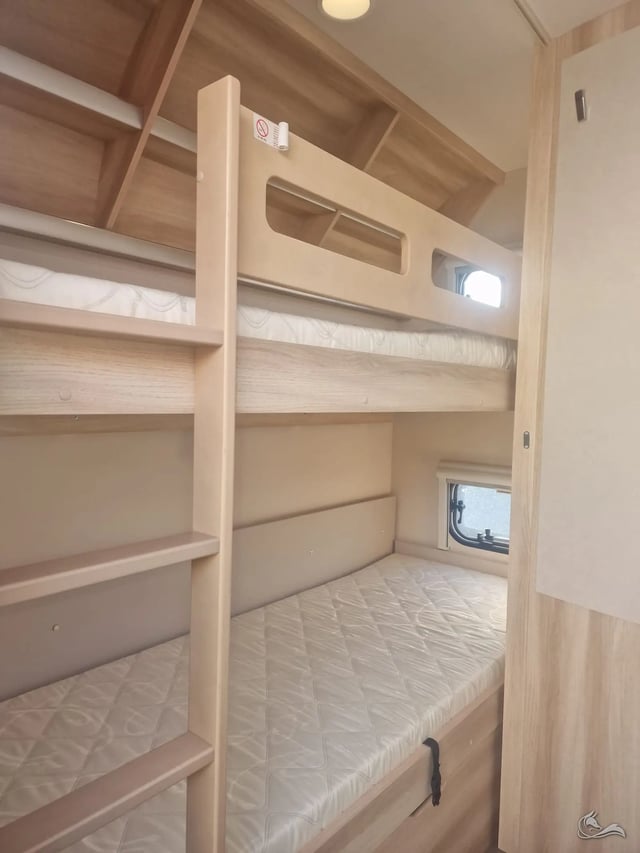  Hobby De Luxe 490 KMF - Der Familienwagen mit 5 Schlafplätzen
