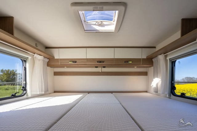 Carado T 447 mit SAT, Solar uvm. für bis zu 3 Personen!