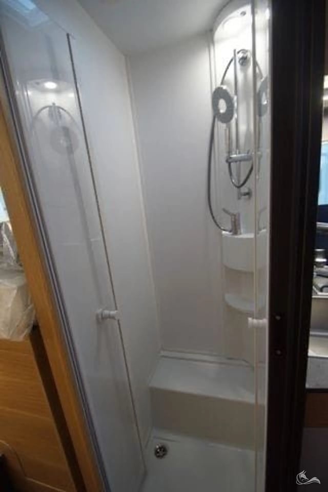 Adria Coral 650 DL mit TV u. SAT bis zu 4 Personen