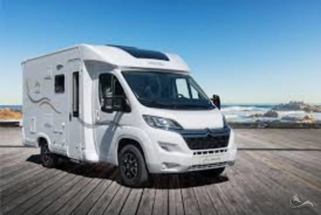 Mooveo Tei-60FB - unter 6m mit SAT, AHK, Solar uvm., ideal für 2 Personen!