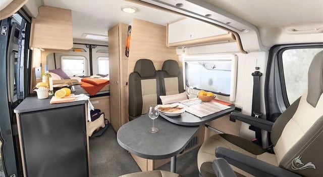 Pössl RoadCar R 600 - Doppelbett im Heck