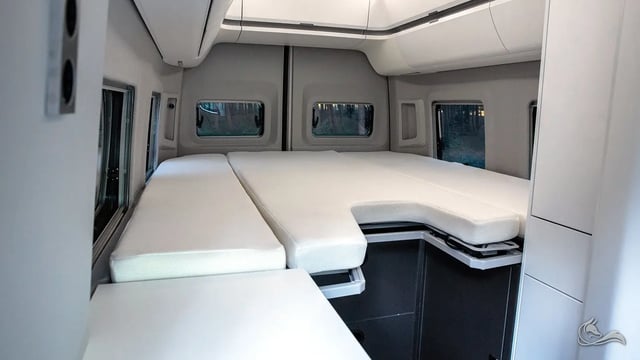 VW Grand California 680 mit Automatik, Solarpaneel autark und AHK  4/4
