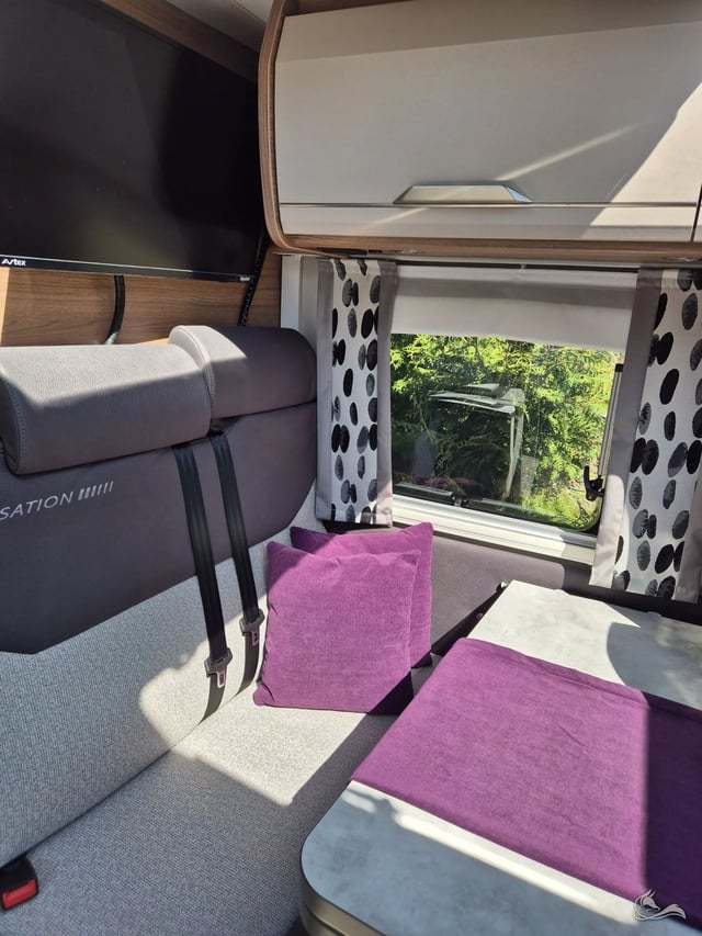 Knaus Vansation Ti 640 MEG "Max" mit Einzelbetten, Automatik, Klimaanlage mit SAT uvm. Kopie