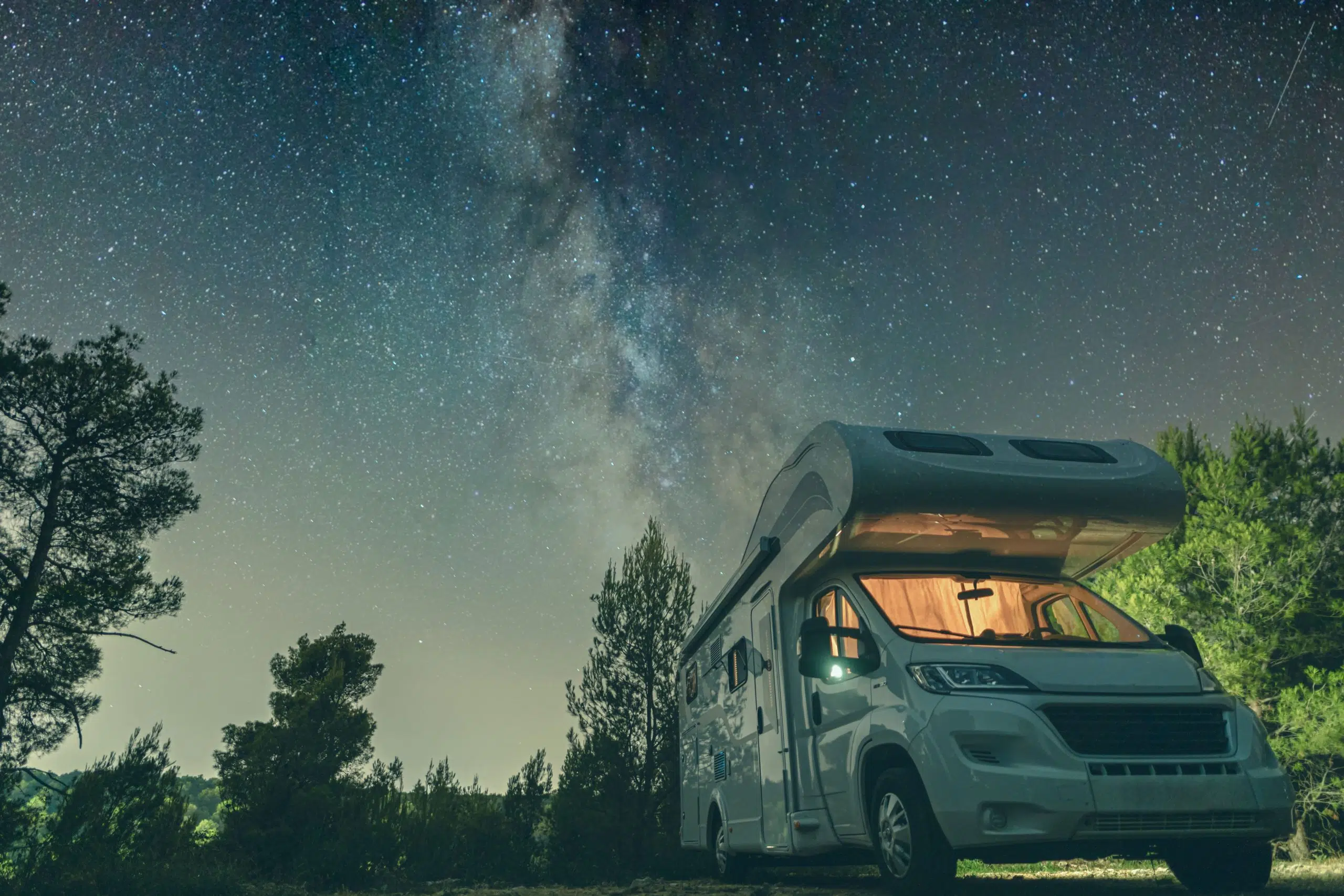 AdobeStock_337566854-min Wohnmobil Wildcamping
